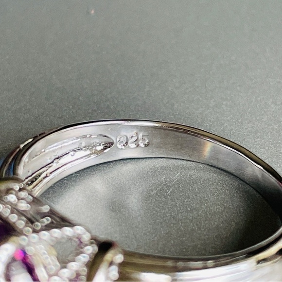 Lavender Cubic Zirconia Purple CZ Large Solitaire Cocktail Sterling Silv… - Picture 6 of 10